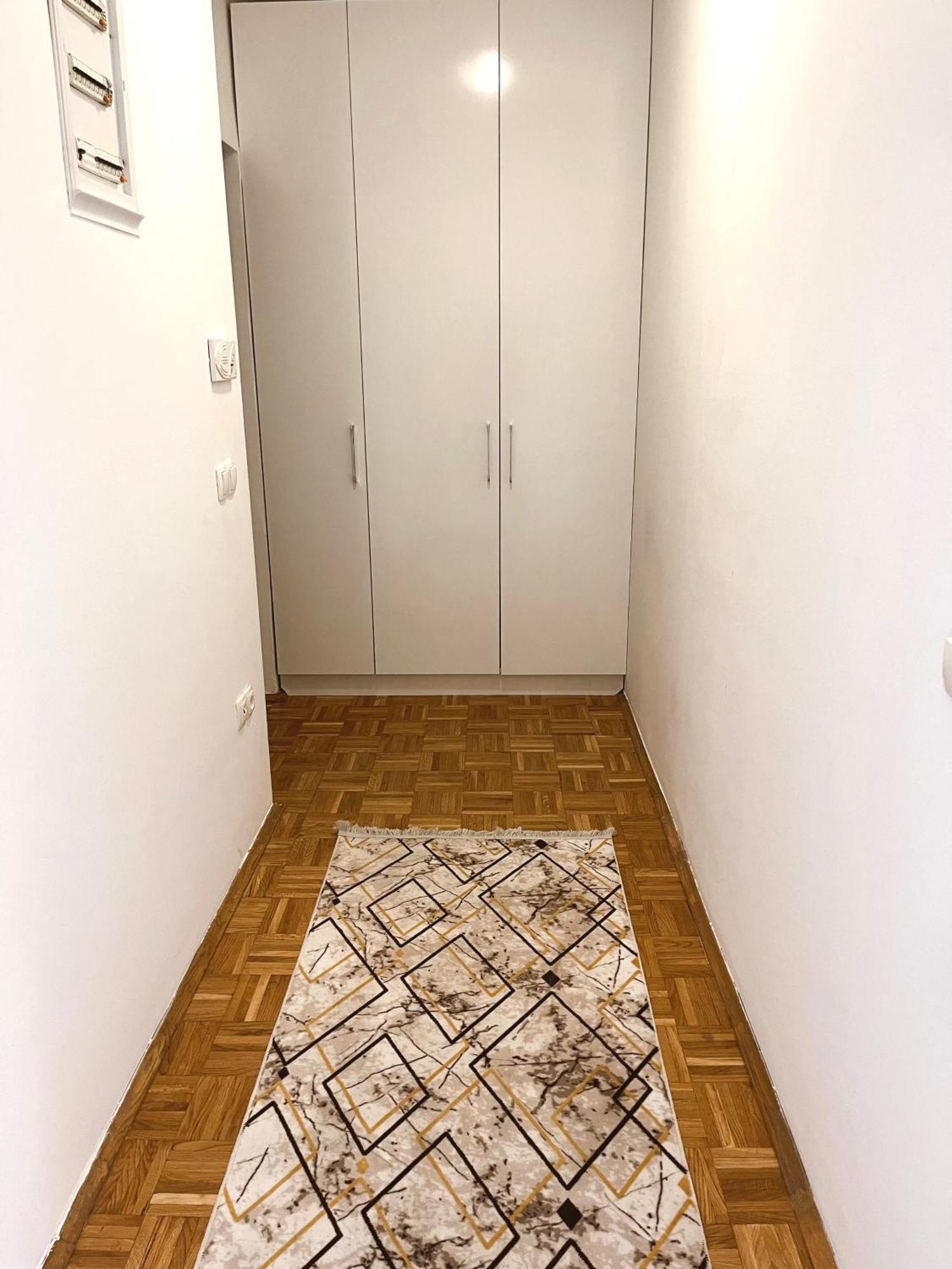 Apartment Troi Pristina Exterior foto